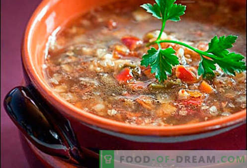 Zupa wieprzowa - najlepsze przepisy. Jak prawidłowo i smacznie gotować zupę w bulionie wieprzowym.