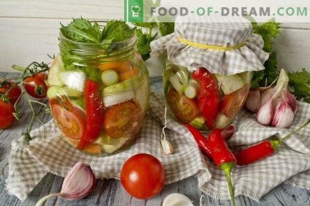 Salată de legume murate cu ardei iute și menta pentru iarnă