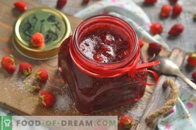 Thick strawberry or strawberry jam