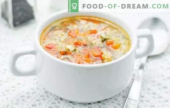 Zupa ryżowa - Przepisy krok po kroku na obfity posiłek. Krok po kroku gotowanie zup z ryżem na kurczaku, mięsie, owocach morza