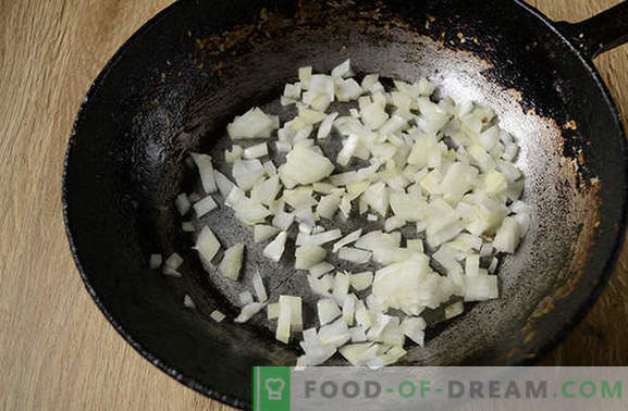 Sałatka z grzybami i kurczakiem: przystawka i pełne danie główne. Fotoreportaż krok po kroku na obfite sałatki z fileta z kurczaka, pieczarek i sera