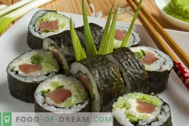 Sushi Maki z czerwoną rybą