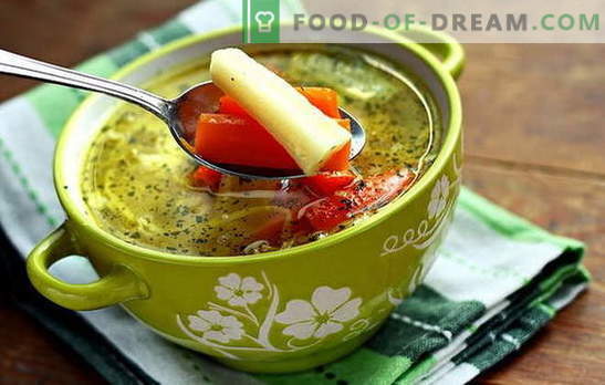 Chuda zupa jarzynowa - dla wegetarian i postów. Przepisy na warzywną zupę warzywną