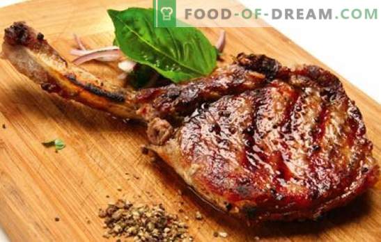 Kość wieprzowa - przepisy na najsmaczniejsze mięso. Jak gotować wieprzowinę na kości w piekarniku, w garnku i na piecu
