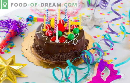 Przygotowujemy ciasto w domu na nasze urodziny (zdjęcie)! Przepisy na różne domowe ciasta urodzinowe ze zdjęciami