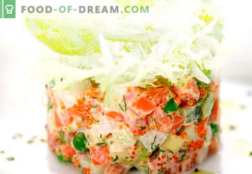 Salada com salmão e caviar - as receitas certas. Rapidamente e saborosa salada com salmão e caviar.