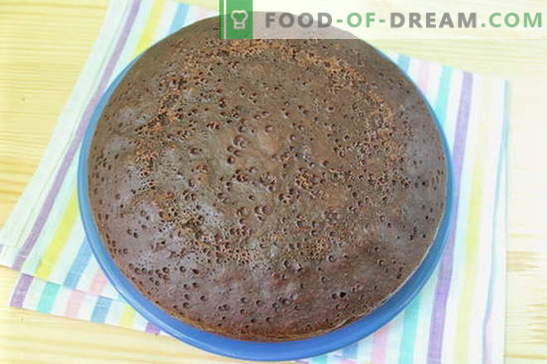 Ciasto w wolnej kuchence - delikatny deser: przepis ze zdjęciami. Szczegółowy opis przygotowania ciasta w powolnej kuchence: czekoladowy biszkopt