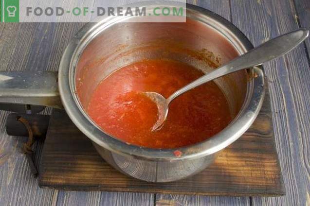 Cukinia lecho z papryką, pomidorami i cebulą na zimę