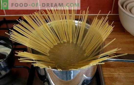 Jak gotować spaghetti, aby to zrobić, jak we włoskiej restauracji? Ile czasu gotować spaghetti