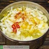 „Yin-Yang” - zupa jarzynowa w bulionie z kurczaka