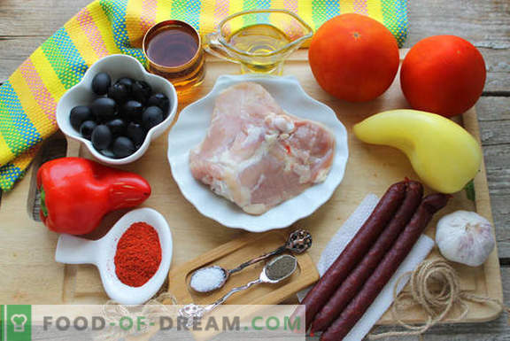 Gotowanie kurczaka po hiszpańsku: z pomidorami, winem i wędzonymi kiełbaskami