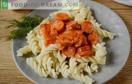 Sos do kiełbasy z pastą pomidorową: pyszny „snag”. Fotoreportaż „krok po kroku” z sosem tomantho ze zwykłych kiełbas
